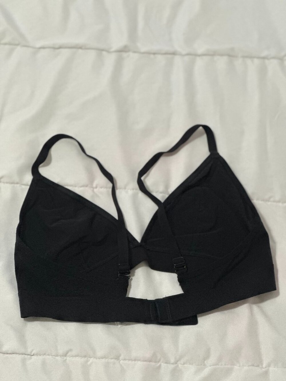 Old Navy Black Wireless Bra Bralette Size Medium M